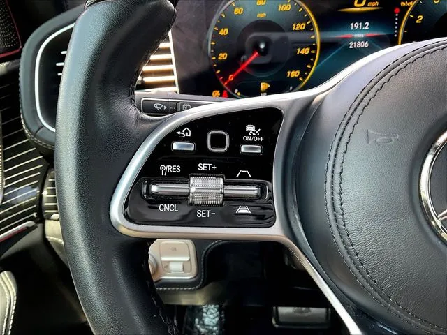 Mercedes-Benz GLS photo 13