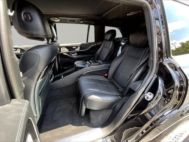 Mercedes-Benz GLS photo 23