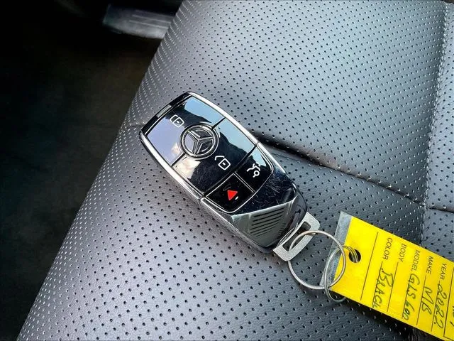 Mercedes-Benz GLS photo 36