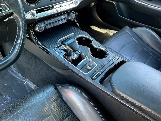 Kia Stinger photo 19