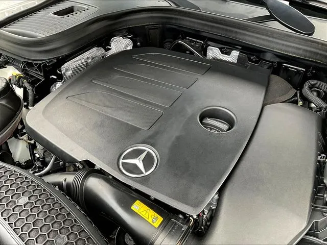 Mercedes-Benz GLC photo 32