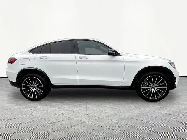 Mercedes-Benz GLC photo 8