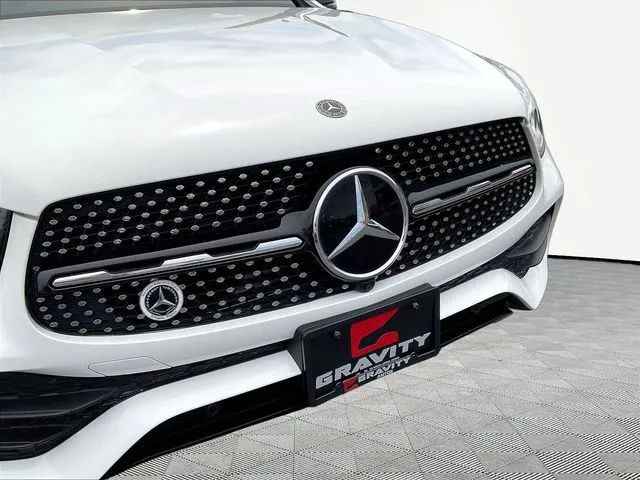 Mercedes-Benz GLC photo 34