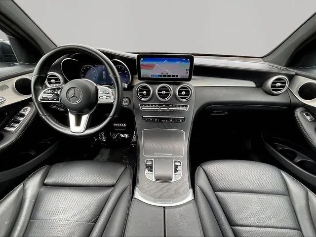 Mercedes-Benz GLC photo 9