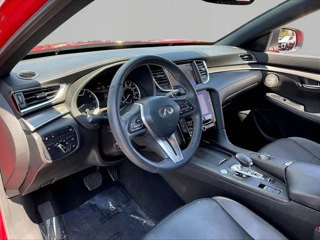 Infiniti QX55 photo 18