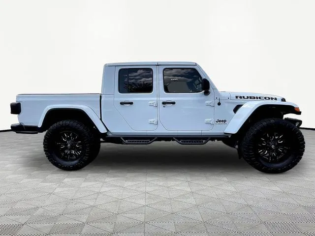 Jeep Gladiator photo 8