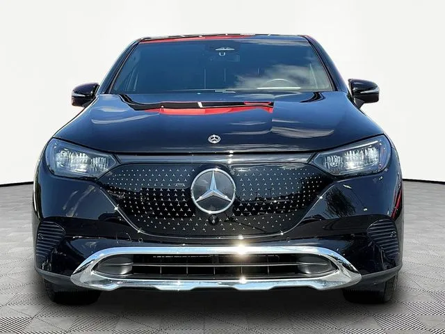 Mercedes-Benz EQE photo 2