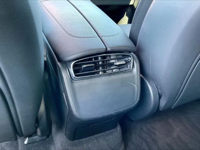 Mercedes-Benz EQE photo 12
