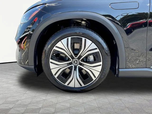 Mercedes-Benz EQE photo 32