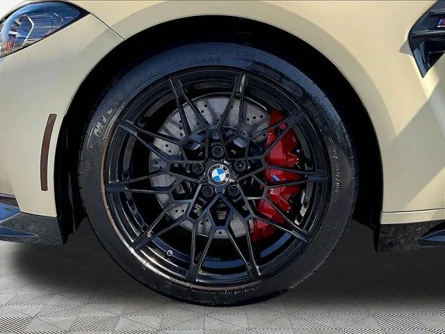 BMW M3 photo 35
