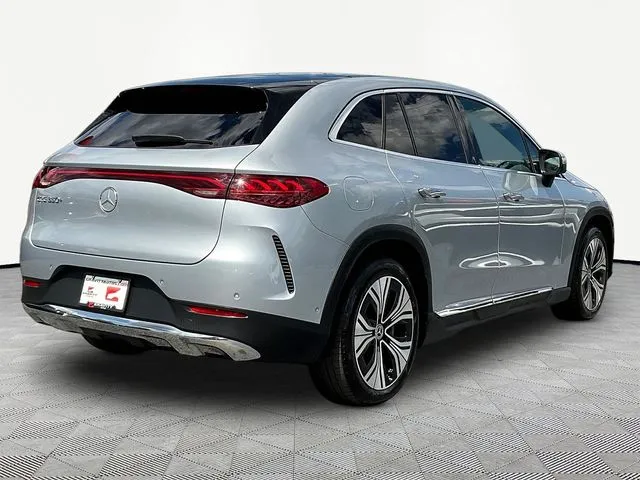 Mercedes-Benz EQE photo 7