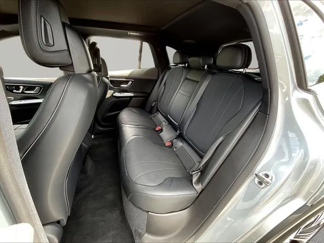 Mercedes-Benz EQE photo 24