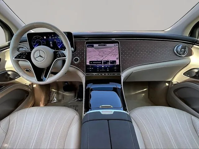 Mercedes-Benz EQS photo 9