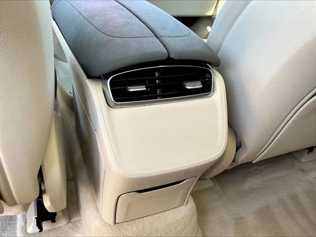 Mercedes-Benz EQS photo 12