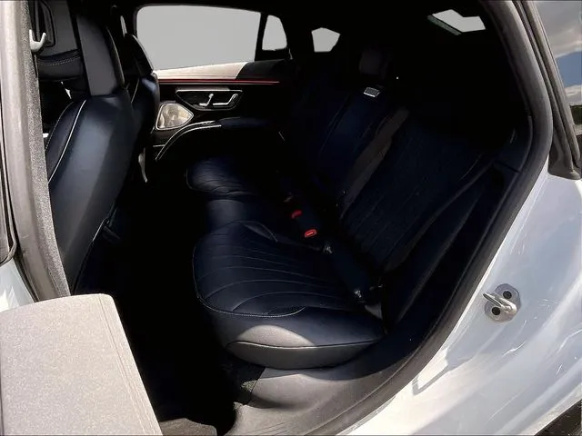 Mercedes-Benz EQS photo 24