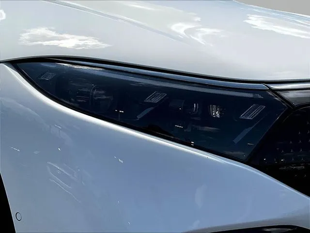 Mercedes-Benz EQS photo 32