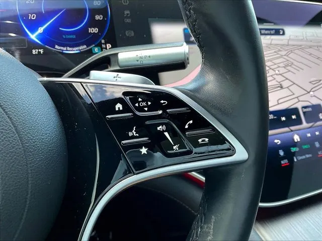 Mercedes-Benz EQS photo 14