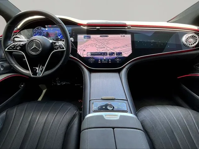 Mercedes-Benz EQS photo 9