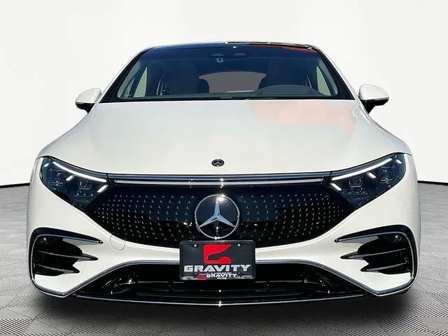 Mercedes-Benz EQS photo 2