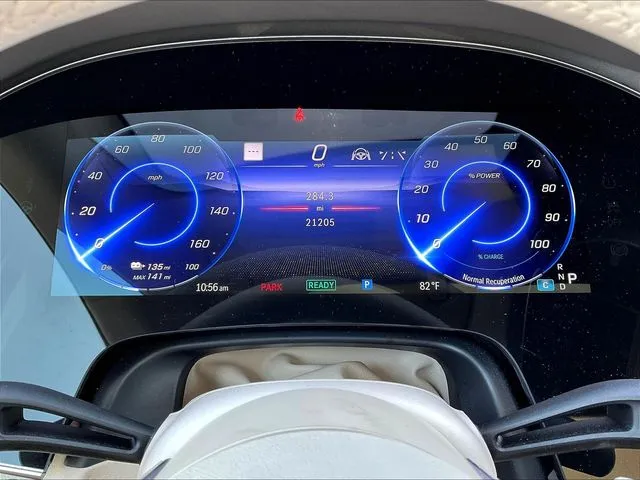 Mercedes-Benz EQS photo 15