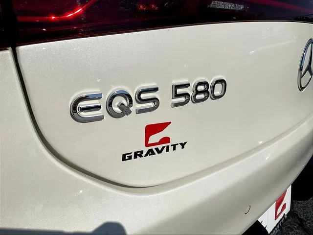 Mercedes-Benz EQS photo 26