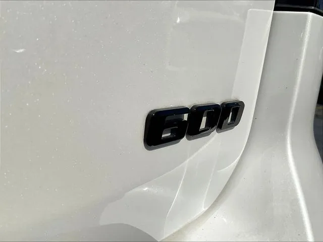 Cadillac Escalade photo 26