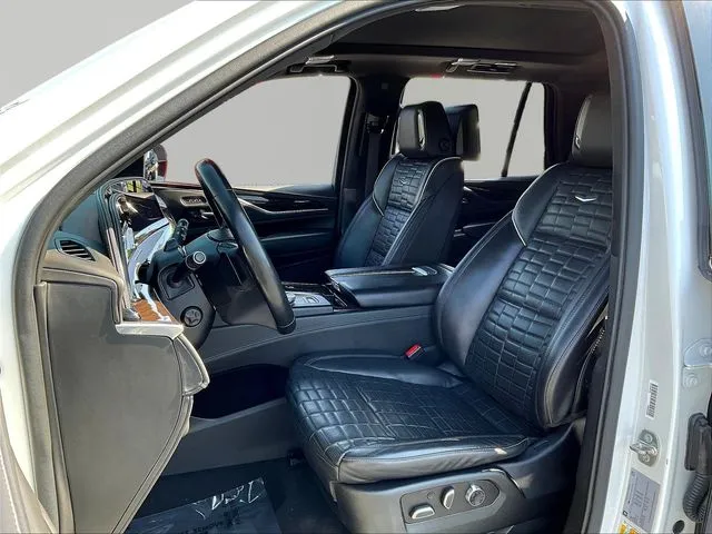 Cadillac Escalade photo 23