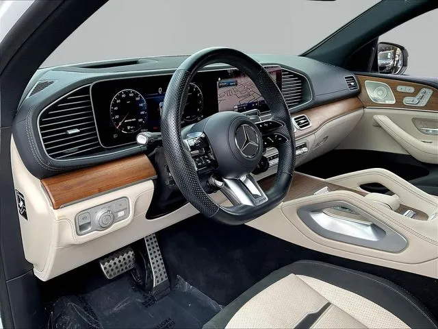 Mercedes-Benz GLE photo 19