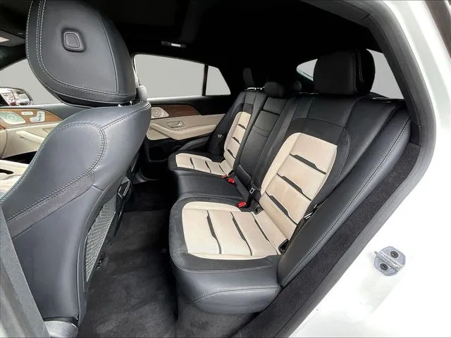 Mercedes-Benz GLE photo 24
