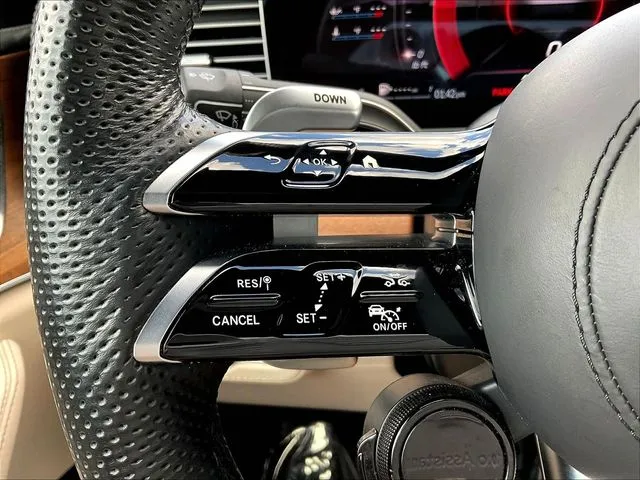 Mercedes-Benz GLE photo 13