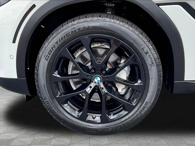 BMW X6 photo 36
