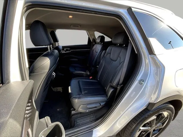 Kia Sorento Hybrid photo 24