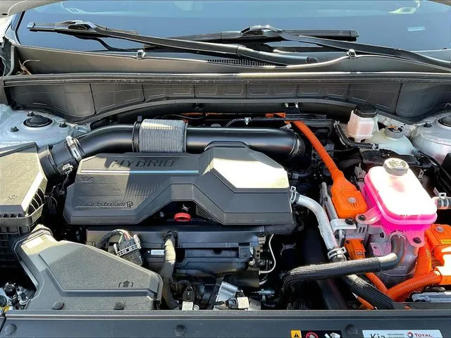 Kia Sorento Hybrid photo 32