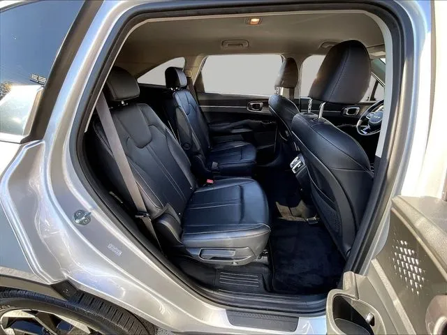 Kia Sorento Hybrid photo 27