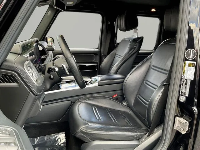 Mercedes-Benz G-Class photo 23