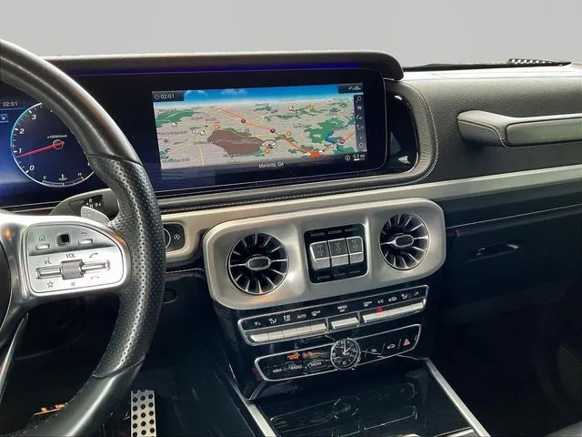 Mercedes-Benz G-Class photo 11