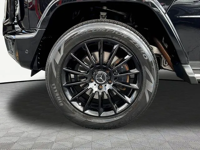 Mercedes-Benz G-Class photo 36