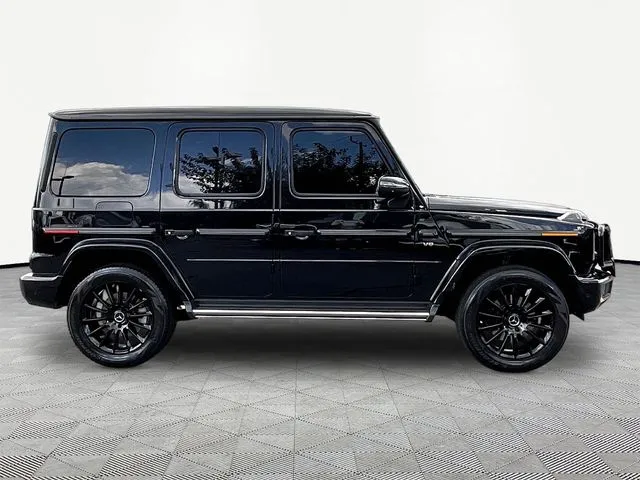 Mercedes-Benz G-Class photo 8