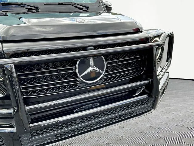 Mercedes-Benz G-Class photo 35