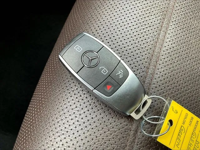 Mercedes-Benz GLS photo 36