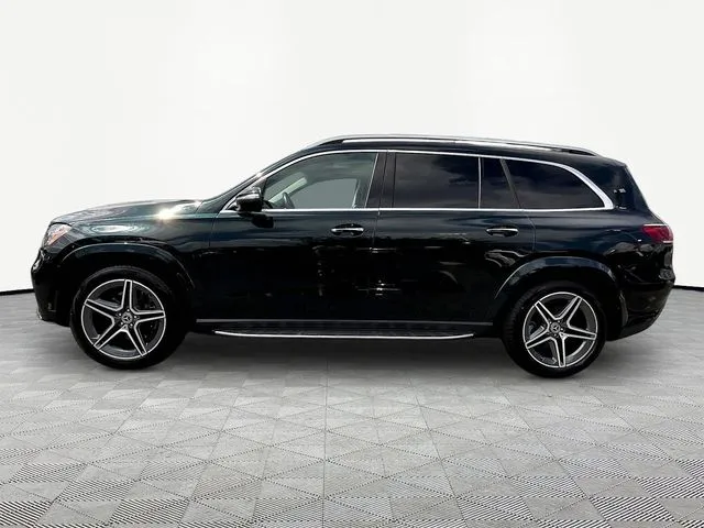 Mercedes-Benz GLS photo 4