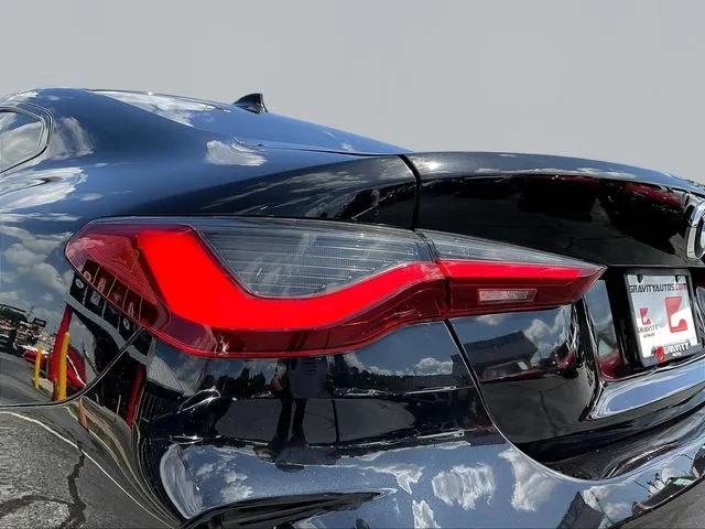 BMW 4 Series photo 23