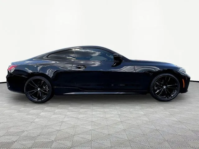 BMW 4 Series photo 8