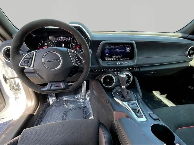 Chevrolet Camaro photo 9