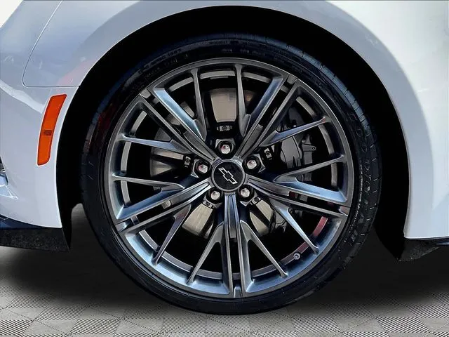 Chevrolet Camaro photo 34