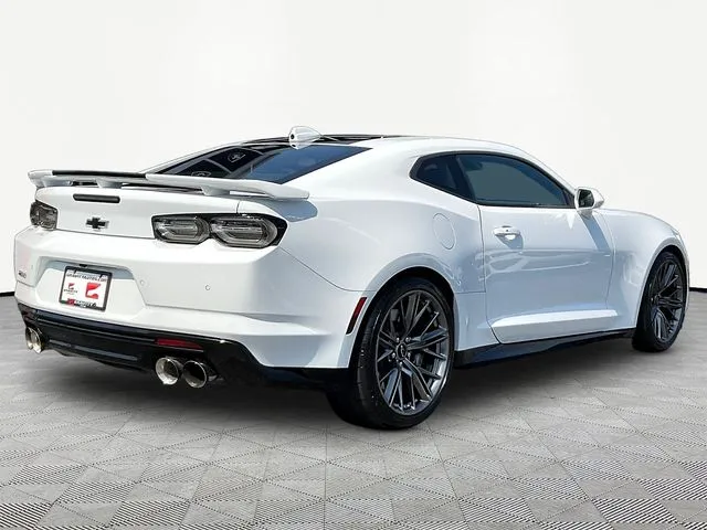 Chevrolet Camaro photo 7
