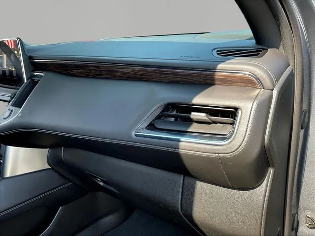 Chevrolet Tahoe photo 29