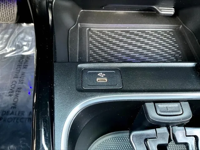 Mercedes-Benz CLA photo 17