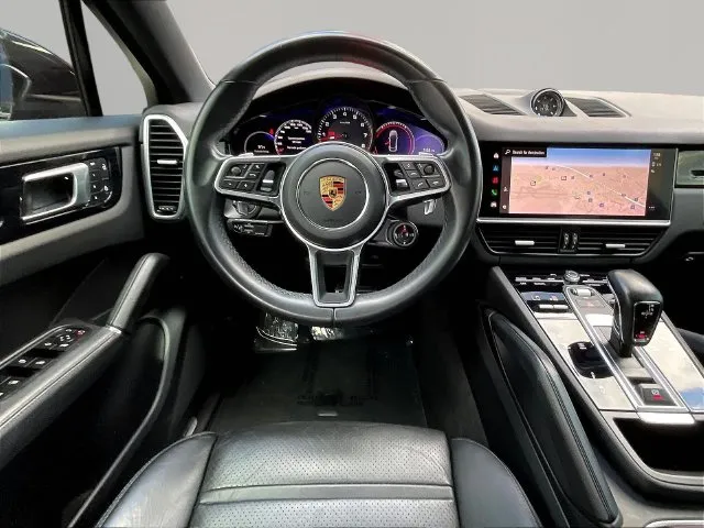 Porsche Cayenne photo 10