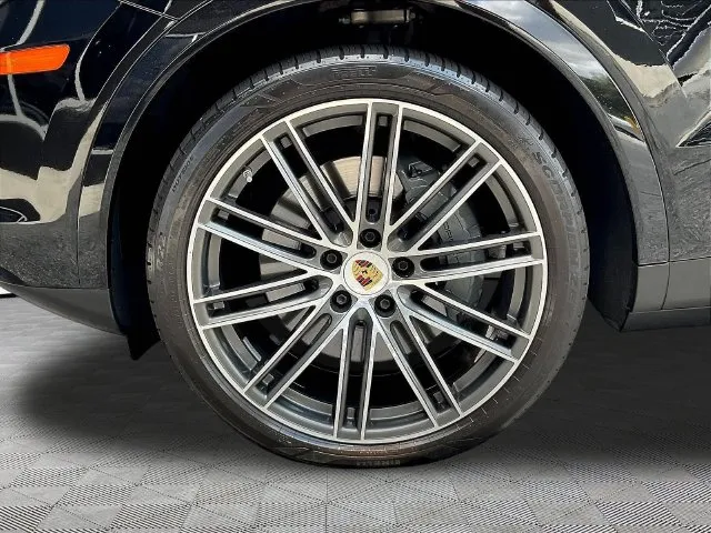 Porsche Cayenne photo 35